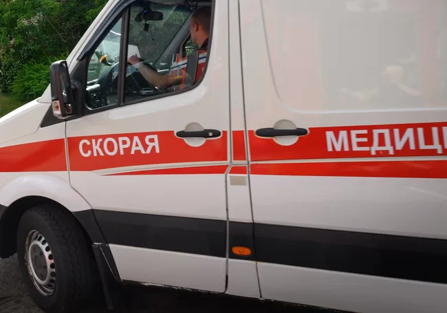 В Осиповичах горел автомобиль. Хозяин машины пострадал при тушении