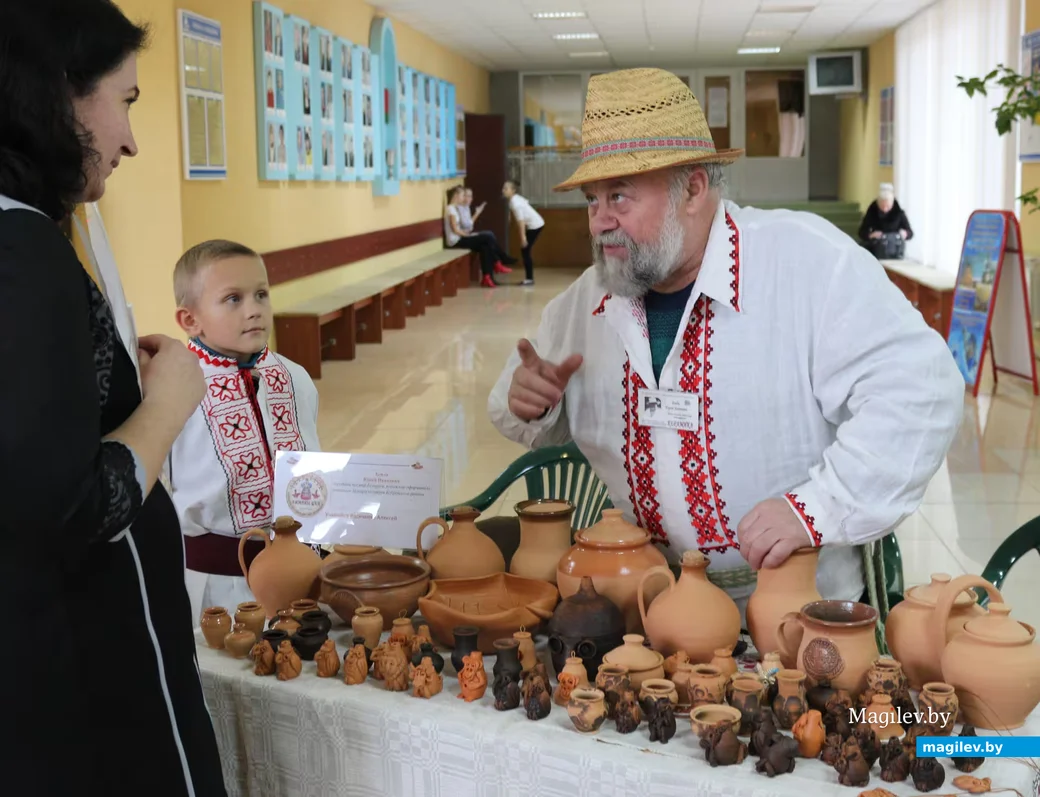 Юрий Бовда на выставке «Салігорскі цуд», 2015г.