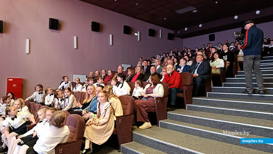 15.05.2026 г. Глуск. Церемония открытия  II Открытого фестиваля-конкурса детского искусства имени