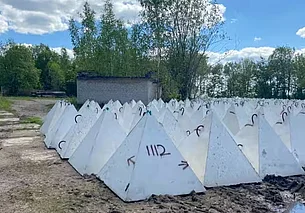 В Латвии устанавливают «зубы дракона» вдоль границы с Россией