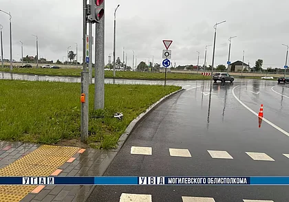 В Могилеве под колеса автомобиля попал 11-летний ребенок. Мальчик в больнице