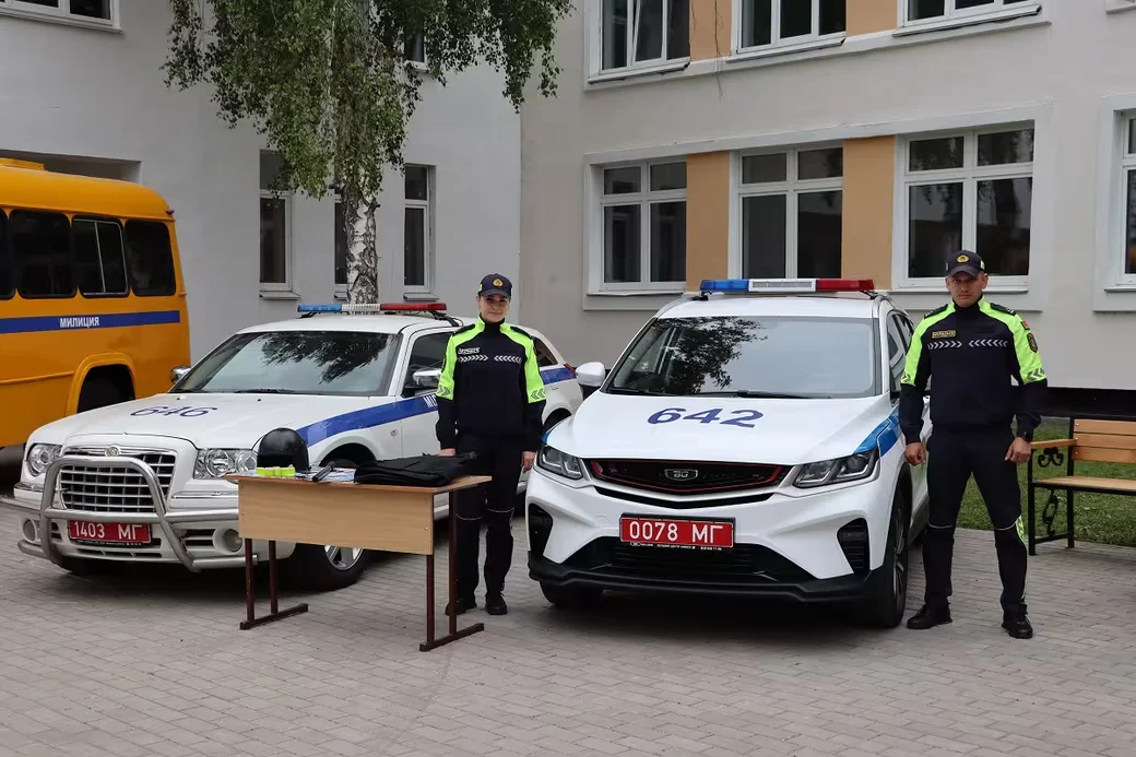 Урок профориентации на базе 21-й школы Бобруйска в ходе учебно-полевых сборов.  