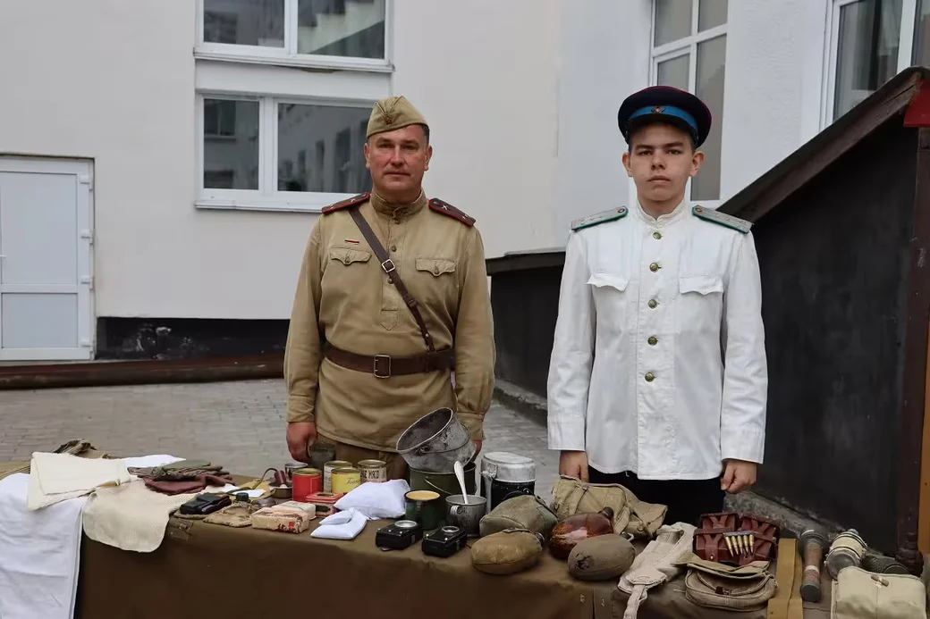 Урок профориентации на базе 21-й школы Бобруйска в ходе учебно-полевых сборов.  