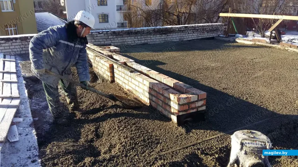 Устройство кровли из монолитного полистиролбетона