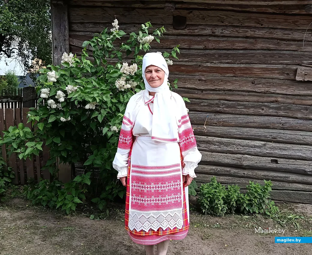 Июнь 2026 г. Деревня Заполье Глусский район. Марина Алексеевна в белорусском национальном