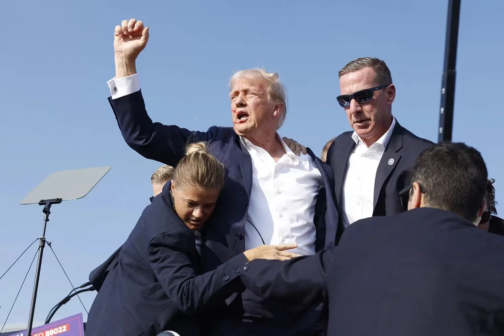 Покушение на Дональда Трампа 13 июля 2024 года во время митинга в городе Батлер в Пенсильвании.