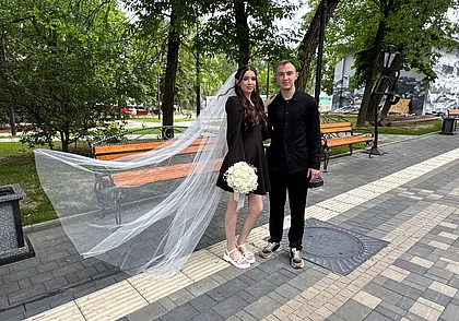 «Я первая из своих подруг вышла замуж». Свадебная пара недели