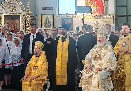 Патриарх Кирилл возглавил литургию в Свято-Воскресенском соборе Бреста