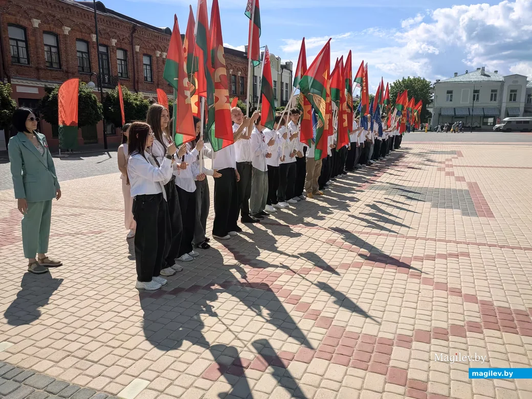 24.06.2026. Площадь Победы. В Бобруйске встретили участников проекта «Дорогами памяти и славы».