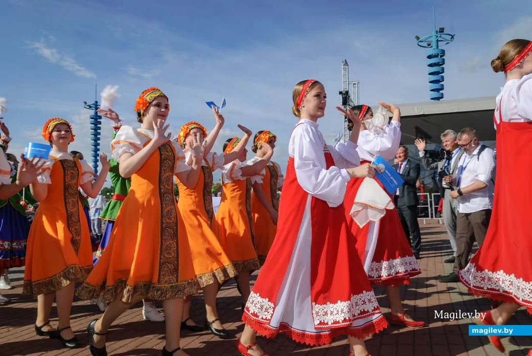 26.06.2026. Социалистическая – Минская – Карбышева.. XVIII Международный фестиваль народного