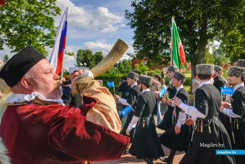 26.06.2026. Социалистическая – Минская – Карбышева.. XVIII Международный фестиваль народного