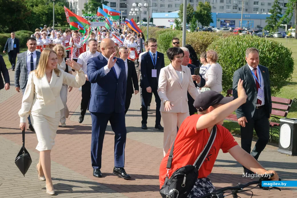 26.06.2026. Социалистическая – Минская – Карбышева.. XVIII Международный фестиваль народного