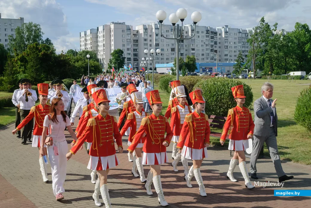 26.06.2026. Социалистическая – Минская – Карбышева.. XVIII Международный фестиваль народного