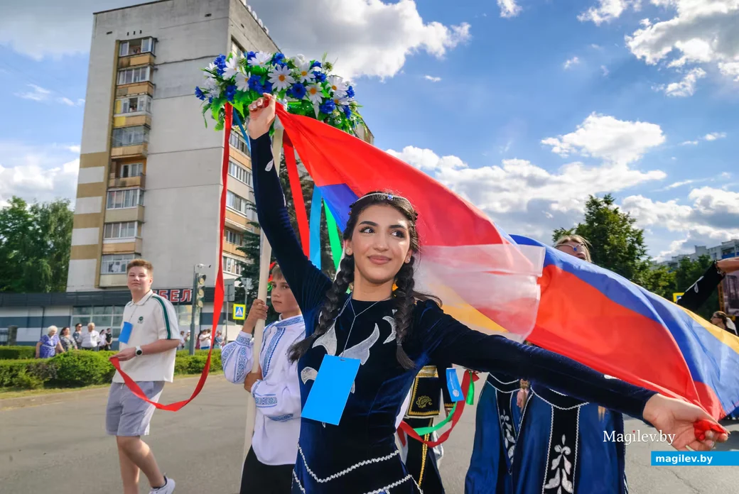 26.06.2026. Социалистическая – Минская – Карбышева.. XVIII Международный фестиваль народного