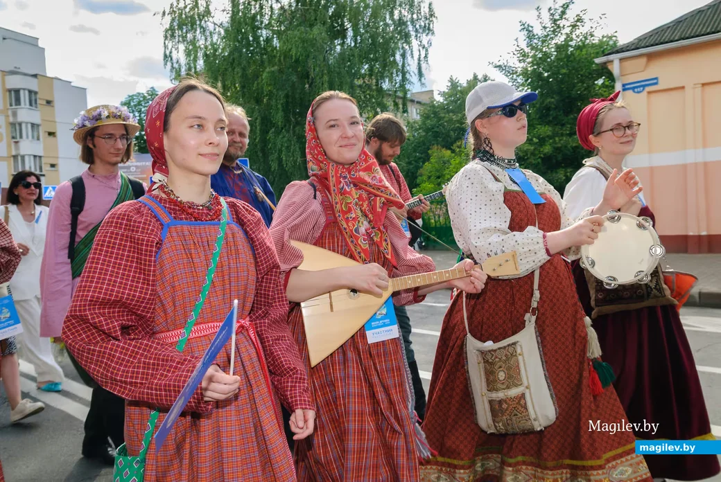 26.06.2026. Социалистическая – Минская – Карбышева.. XVIII Международный фестиваль народного