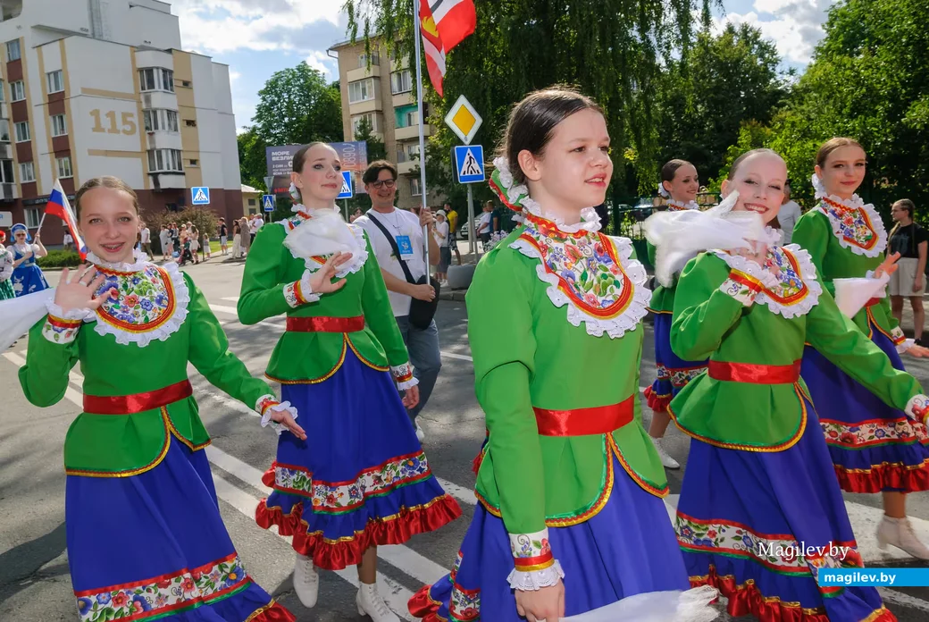 26.06.2026. Социалистическая – Минская – Карбышева.. XVIII Международный фестиваль народного