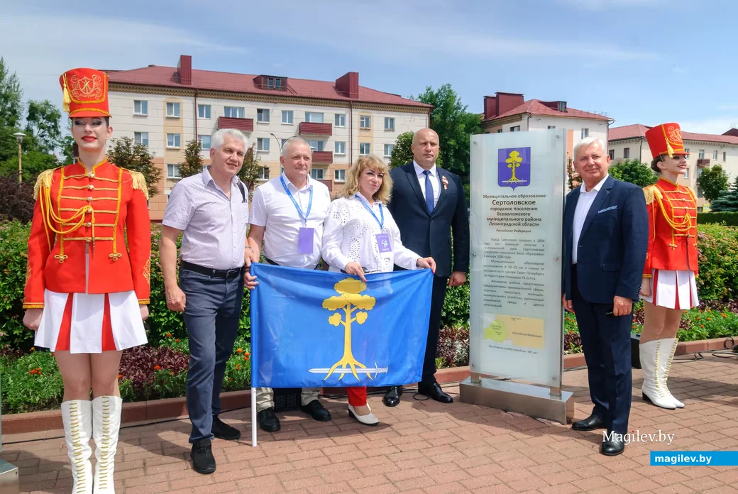 27.06.2026. Площадь им. В.И.Ленина. XVIII Международный фестиваль народного творчества «Венок