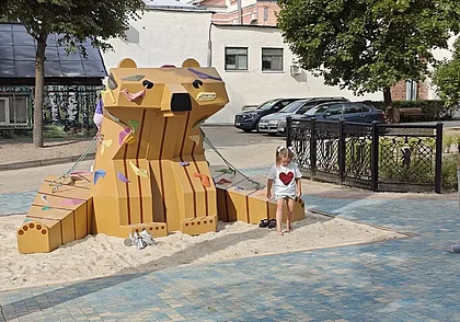 Подарки могилевчанам по случаю Дня города Могилева: ярославский дворик и музыкальный фонтан