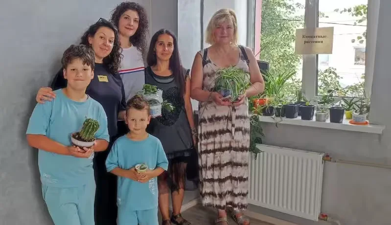 Участники живого обмена растениями в Бобруйске.