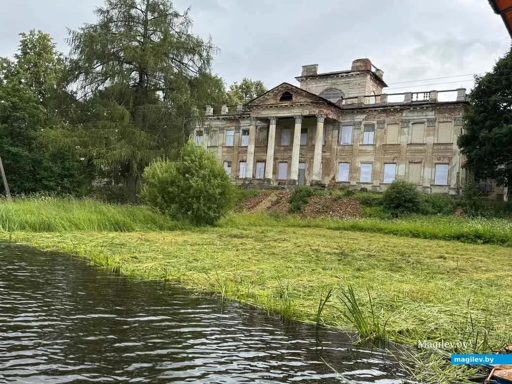 04.07.2026 г.а.г. Жемыславль, Ивьевский район, Гродненская область. Усадьба Умястовских. 