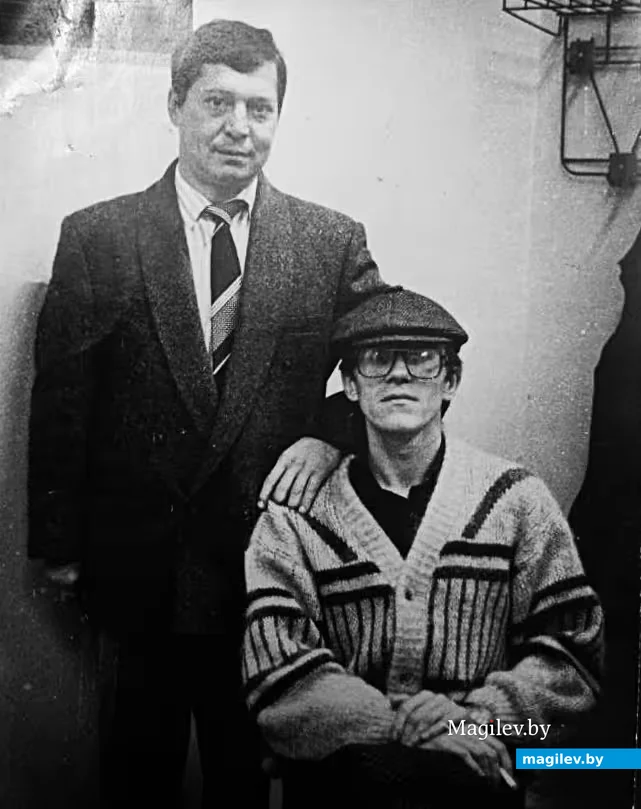  1990-е годы, Могилев. Юра Комзолов со своим другом (R.I.P.) Сергеем Гамаюновым.