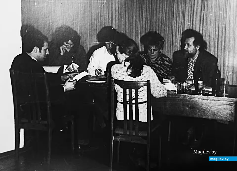 1980-е годы. Могилев, Владимир Браиловский (справа) всегда был пытливым человеком.  