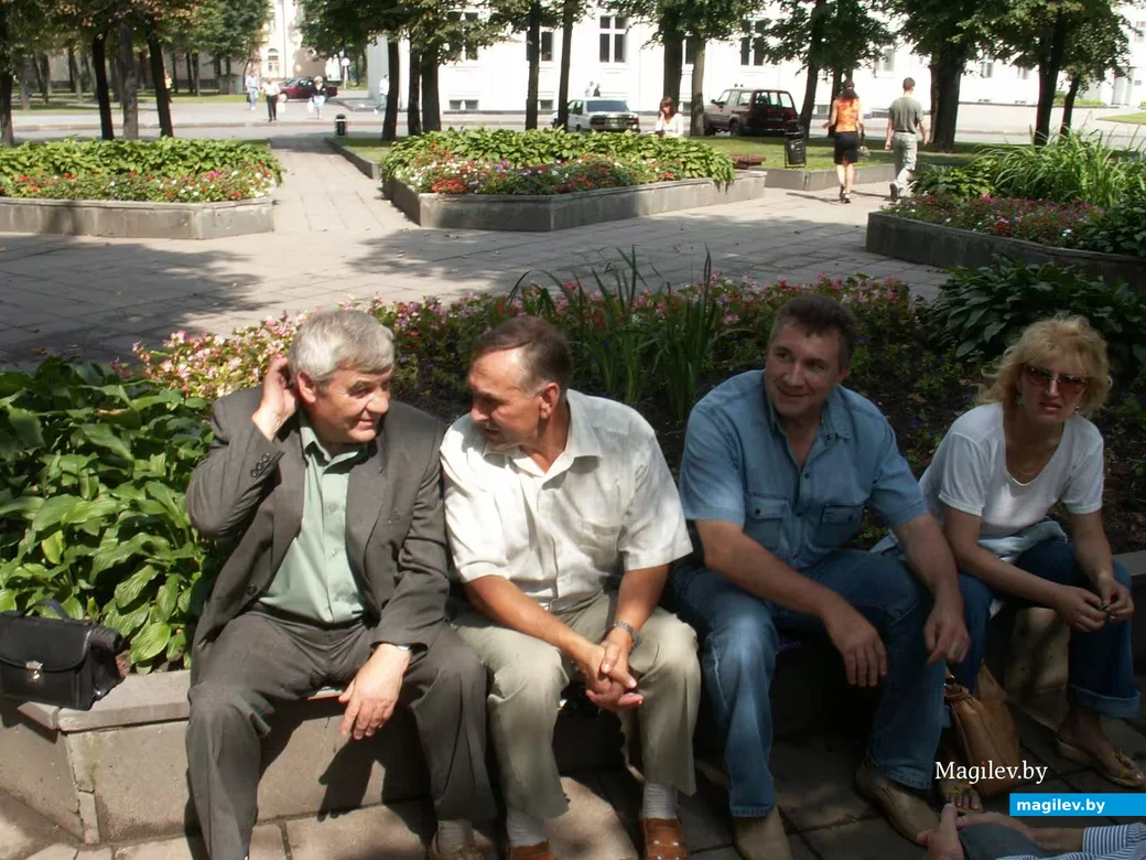 2006-й год, Могилев. Встреча выпускников «машинки» электротехнического факультета (группы ЭП-711
