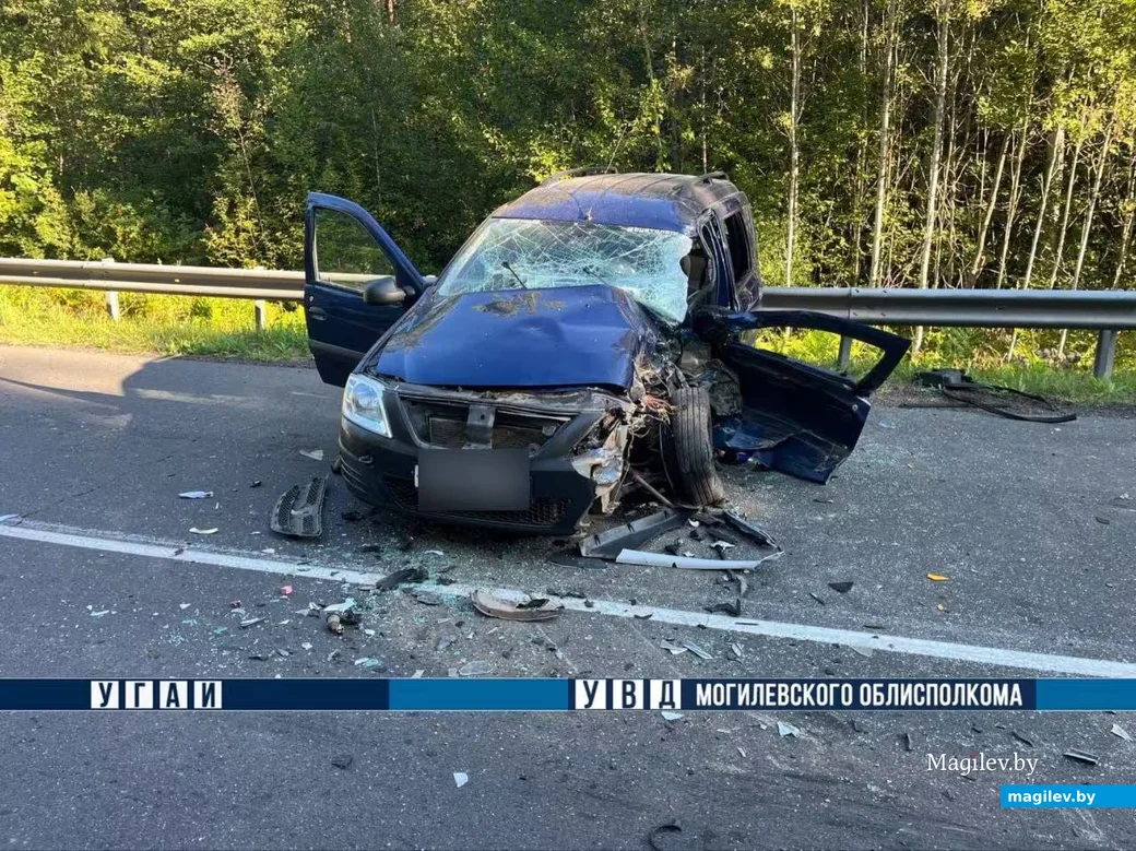 12 августа 2026 года. ДТП с участием легкового автомобиля LADA и грузовика MАЗ на 32-м километре