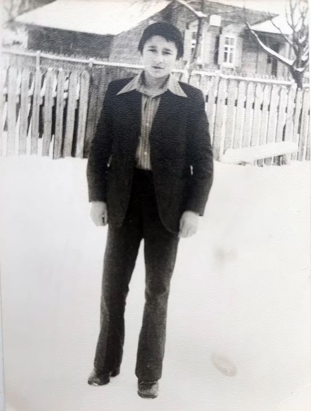  Начало 1980-х. На заднем плане дом семьи Александра Гераймовича.