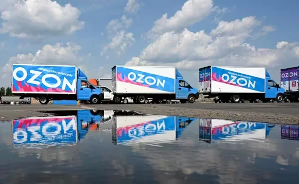 Уцелевшие товары Ozon переместит на другие склады. Фото: РИА Новости.