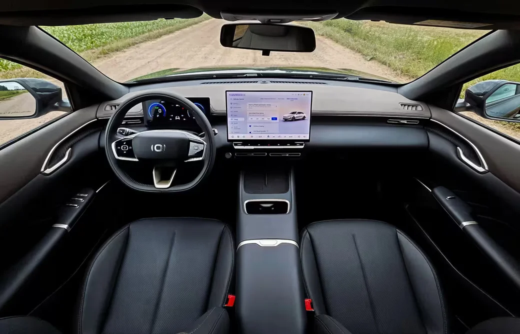 Электромобиль NEVO A05.  