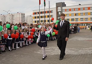 В новой средней школе №6 в Могилеве прозвенел первый звонок: как это было