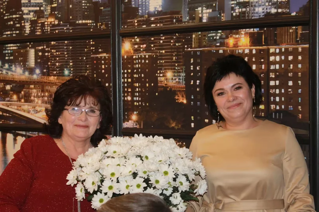  Елена Матвеенка с мамой  Тамарой Григорьевной Некраш.  