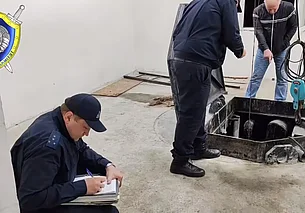 Трое работников «Водоканала» погибли в канализационной шахте в Калинковичах