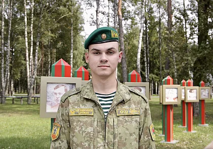 Занимался греблей в Бобруйске, окончил автотехникум, служит на границе