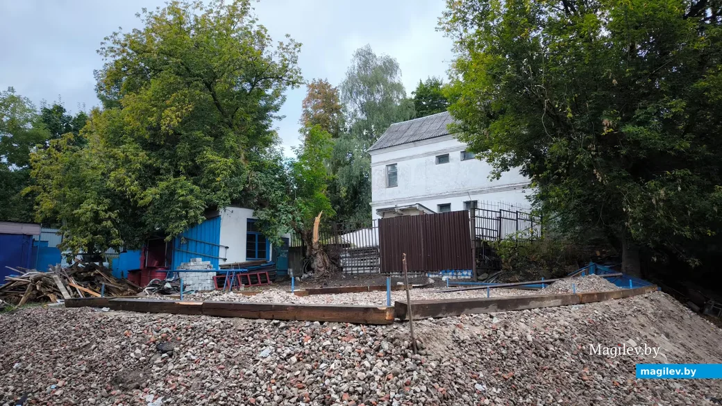 01.09.2026. Бобруйск, улица Береговая. Вместо снесенного здания первой спасательной станции скоро