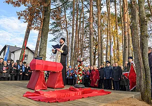 Возвращение с Победой. Близ Бобруйска перезахоронили экипаж погибшего бомбардировщика
